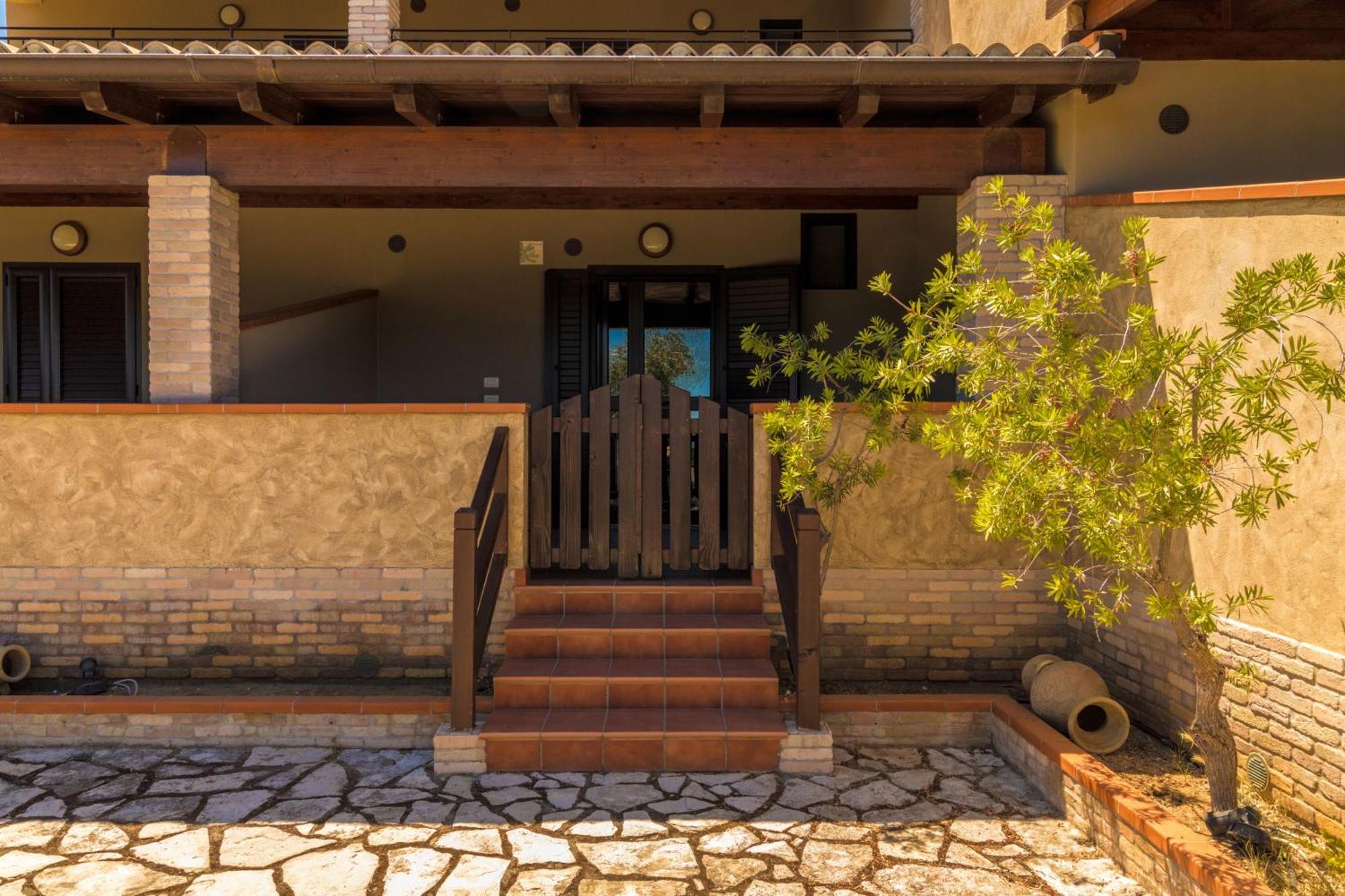 Villa Mapa - Appartamenti Vicino Al Mare Весте Екстериор снимка