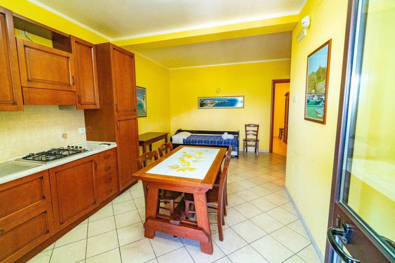 Villa Mapa - Appartamenti Vicino Al Mare Весте Екстериор снимка